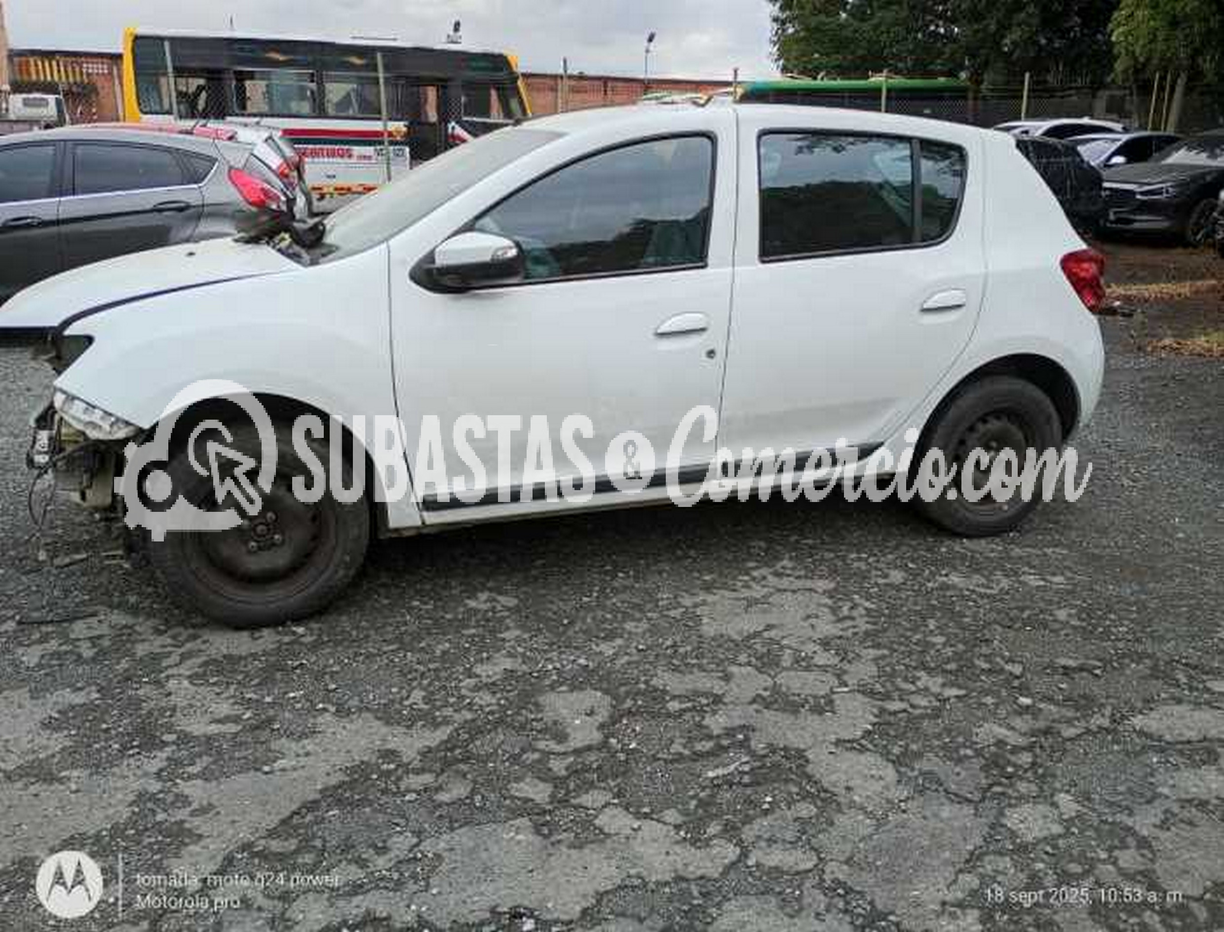 Automovil Renault Sandero Mod.2020 -Daños Placa-GSZ153